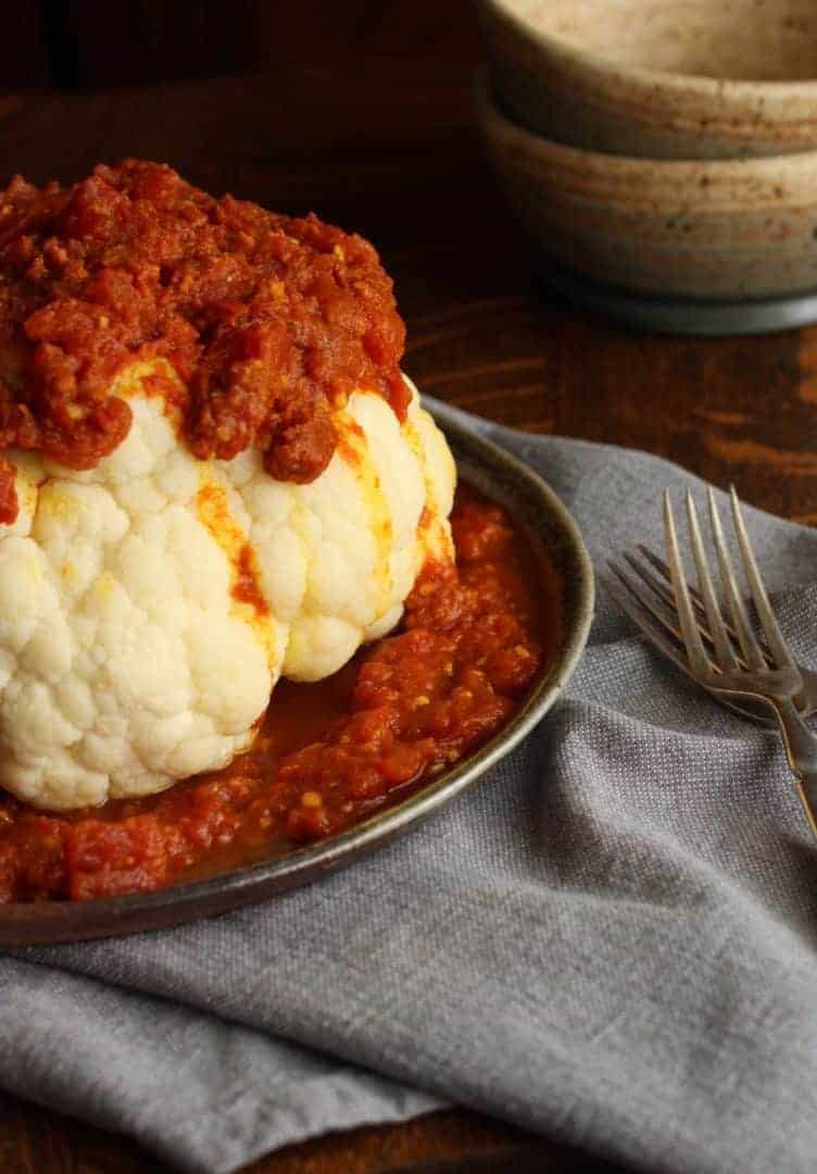 Cauliflower with Spicy Tomato Sauce | Cauliflower, tomatoes and spicesÂ help keep your immune system strong and healthy,Â deliciously. Easy, vegetarian recipe. www.LiveBest.info